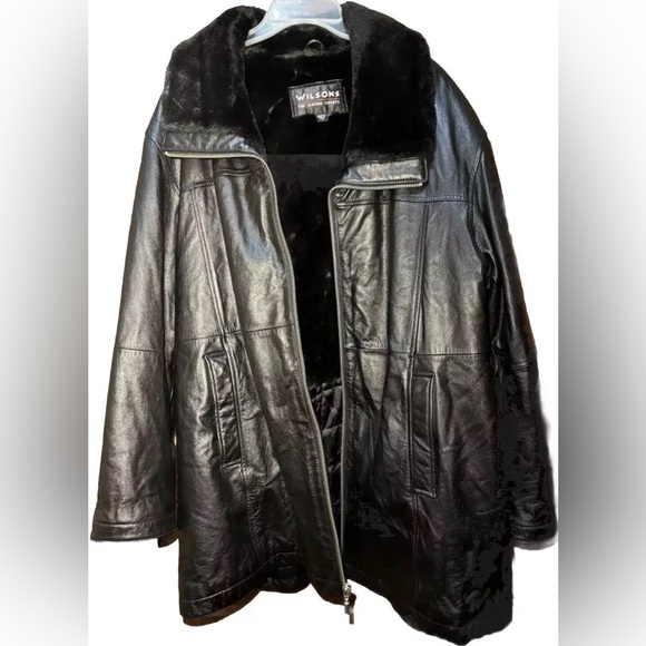Wilson’s Leather Black Thinsulate Overcoat Men’s Size Medium.